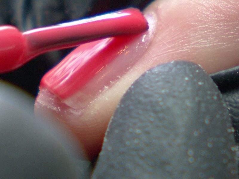 Co można wyczarować na paznokciach dzięki zdobieniu ich metodą akrylową?